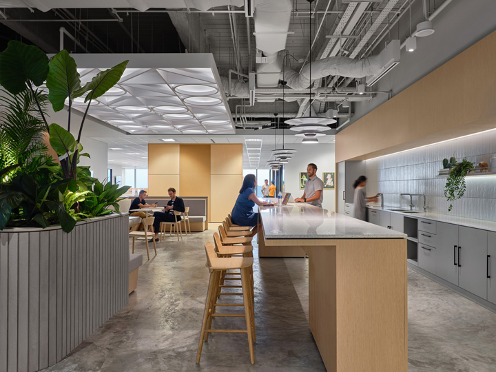 以社區(qū)為中心的Zendesk科技集團(tuán)總部辦公裝修設(shè)計(jì)