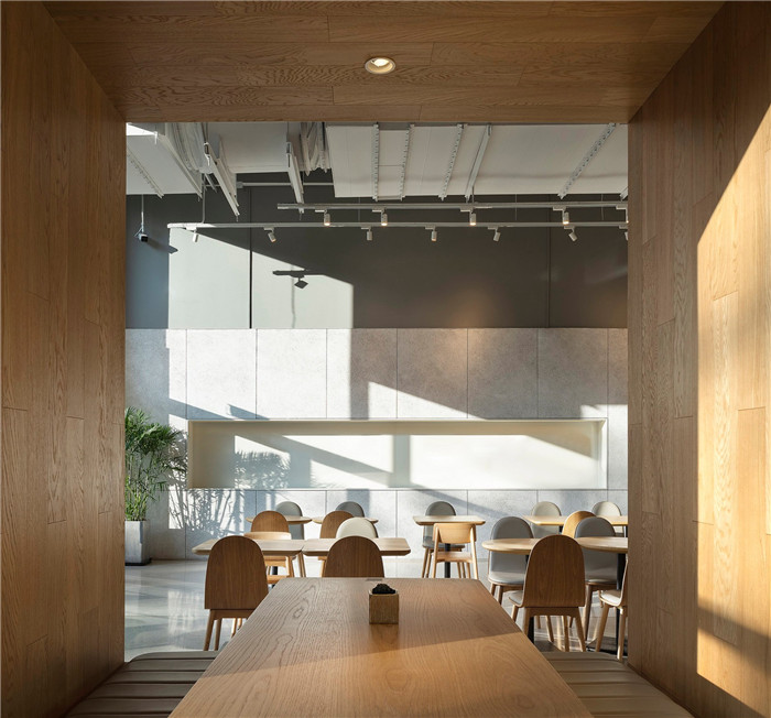 鄭州餐廳裝修公司分享易間咖啡簡餐卡座區(qū)裝修設(shè)計(jì)方案