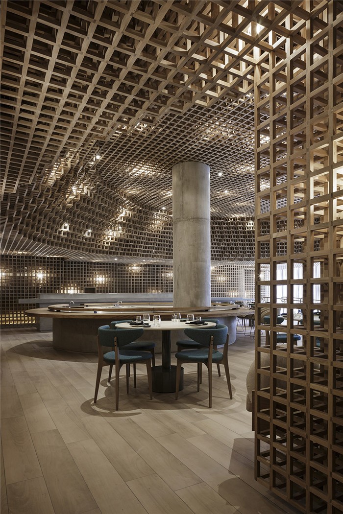 打破常規(guī)  國(guó)外創(chuàng)意Kosushi Miami日料餐廳裝修設(shè)計(jì)